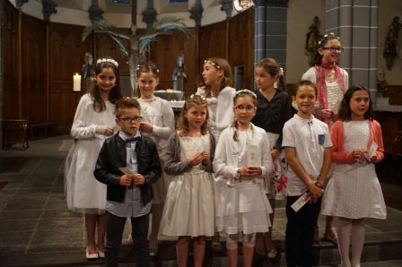 La première communion à St Amant