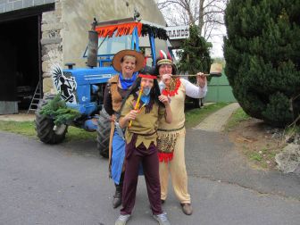 Le calumet de la paix entre indiens et cow-boys