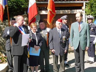 Roger Lepetit Maire d‘Aydat, Soeur Lorraine April, Pierre Blanchet, Louis Giscard d‘Estaing